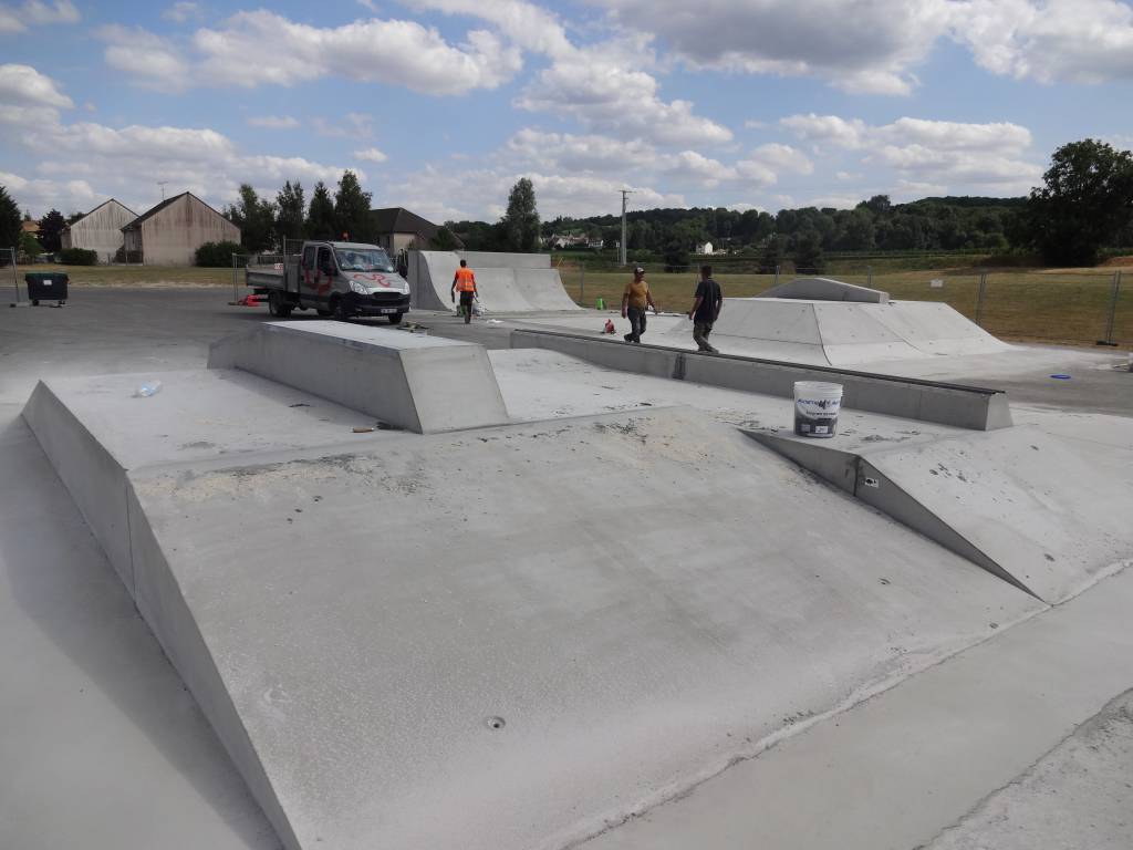 Skate parc en béton préfabriqué